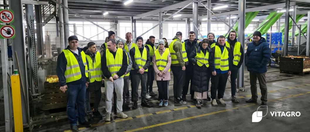 PDU students during a tour with VITAGRO representatives